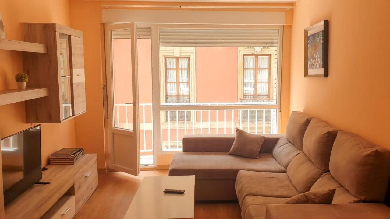 Apartamento Centrico Y Proximo A La Playa Apartman Gijón Kültér fotó